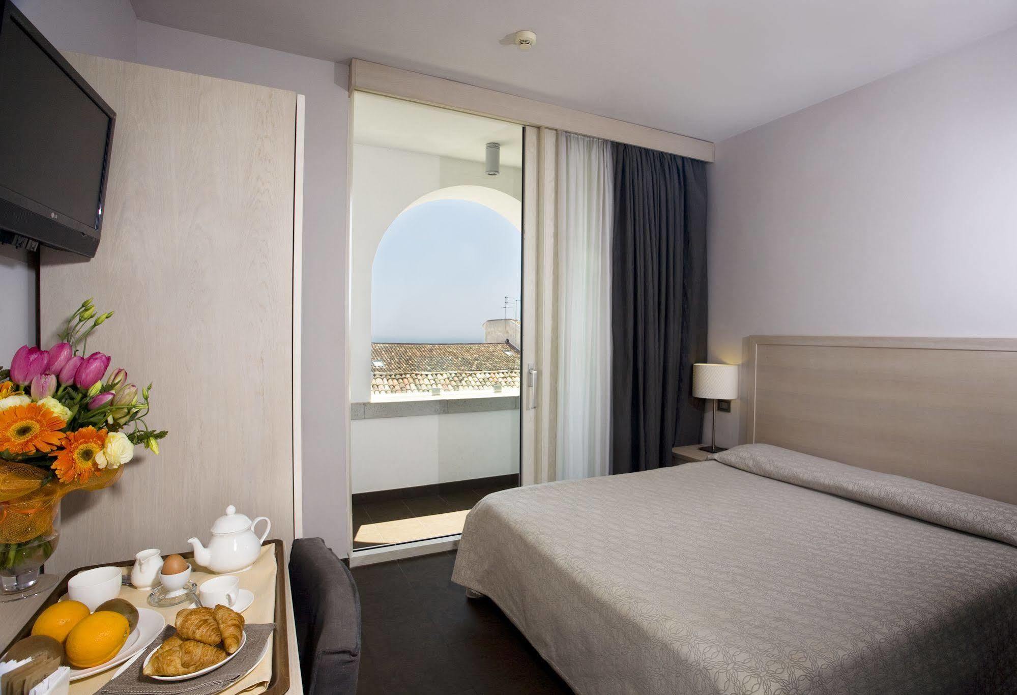 Il Piccolo Giardino Gh ***Superior Hotel Таормина Екстериор снимка